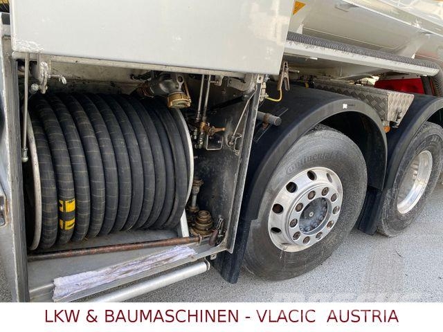 Iveco Stralis 460 Benz/Diesel Schwarzmüller-Kompletzug 運油車