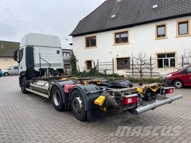 Iveco Stralis AS260S46 BDF 2xAHK Retarder Chassis Caminhões Cabine