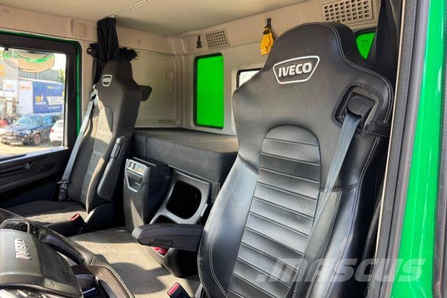 Iveco T-Way 510 10x4 Moser Tipper trucks