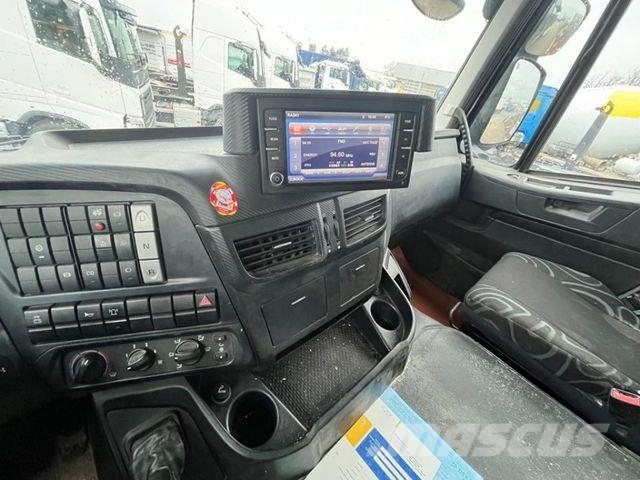 Iveco TRACKER AD450TW 4 Achs Muldenkipper Meiller Bañeras basculantes usadas