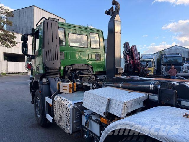 Iveco Trakker 260T410 6x4 RETARDER Blatt Schalt. Klima Kotalni prekucni tovornjaki