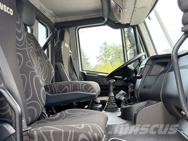 Iveco TRAKKER 360*PRITSCHE 4,50*PK 26002 EH-G/FUNK*4x4 شاحنات الرافعات