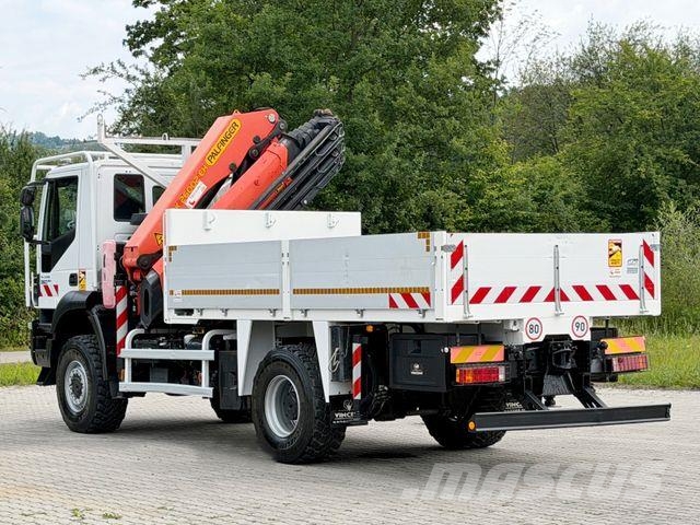 Iveco TRAKKER 360*PRITSCHE 4,50*PK 26002 EH-G/FUNK*4x4 شاحنات الرافعات