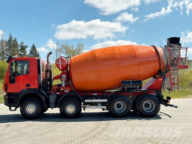 Iveco TRAKKER 410 * Betonmischer * 8x4 * TOPZUSTAND Camiones de concreto
