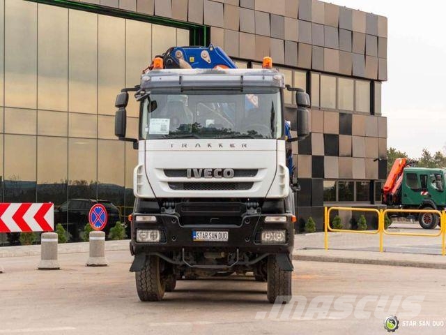 Iveco TRAKKER 450 8x8 PM 85SP Crane Kipper Tipper Camiones grúa