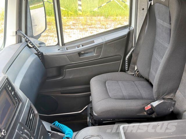 Iveco X WAY 420 * PRITSCHE 6,00* ATLAS 260.3E+FUNK*TOP شاحنات الرافعات