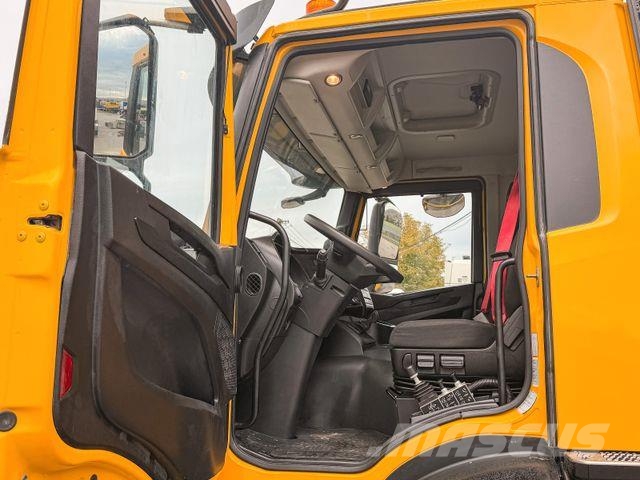 Iveco X WAY 480* KIPPER * 8x4 * TOPZUSTAND Kipper
