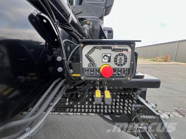 Iveco X-Way 530 Baustoff/Kran/HIAB/L-HIPRO235DLS/NLA Madelautod