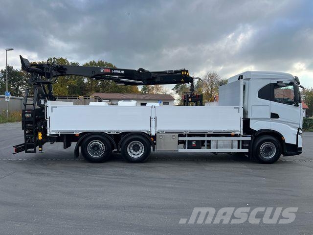 Iveco X-Way 530 Baustoff/Kran/HIAB/L-HIPRO235DLS/NLA Madelautod