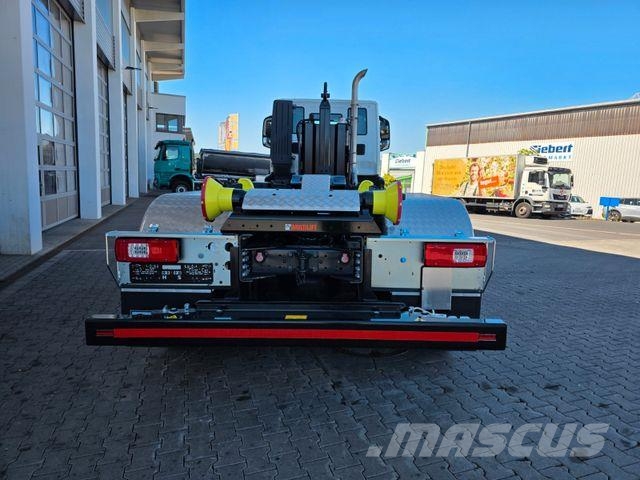 Iveco X-Way AD320X46BZ OFF 8x4 Hiab ULT26S53-W-ITF Alu アームロール