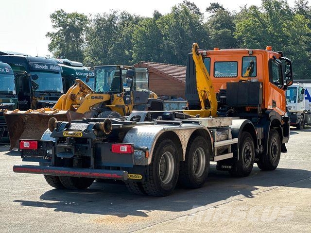 Iveco XWay 480 8x4 BL PALFINGER P24A AK / Retarder Hook lift trucks