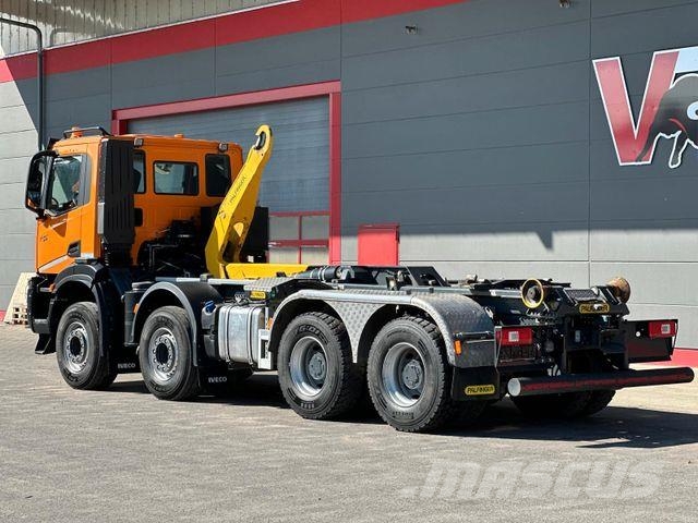Iveco XWay 480 8x4 BL PALFINGER P24A AK / Retarder Hook lift trucks