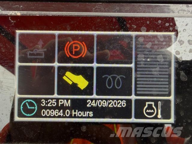 Jacobsen SLF530 3WD / 2021 BJ / 965 Stunden 骑乘式割草机