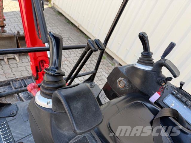 JCB 15C-1 / 2018 BJ / 3 x Löffel Minigraafmachines < 7t