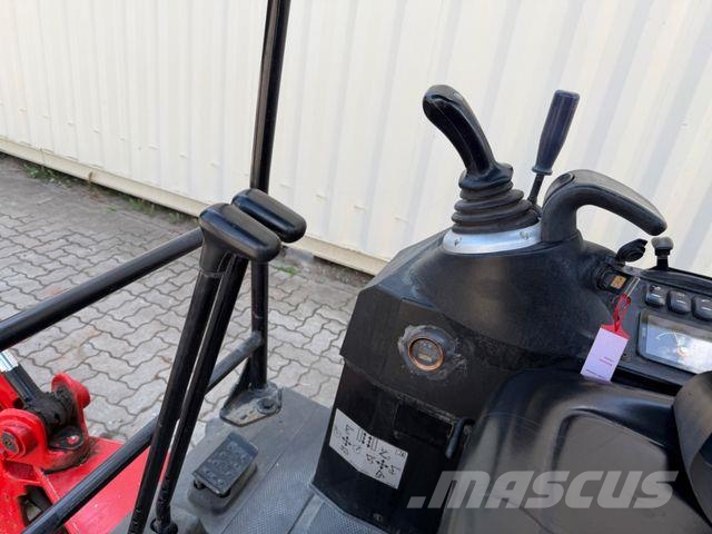 JCB 15C-1 / 2018 BJ / 3 x Löffel Minigraafmachines < 7t