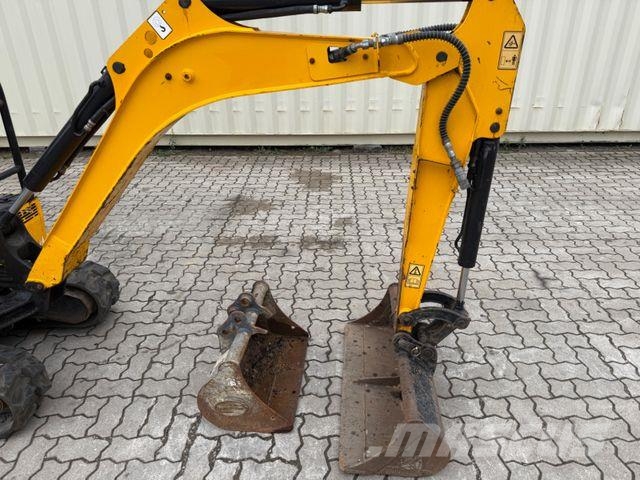 JCB 15C-1 / 789 H / 2 x Löffel Miniexcavadoras