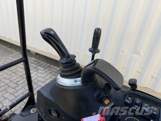 JCB 16C-1 / 2022 BJ/ 837 H / 3 x Löffel Mini excavatoare < 7t