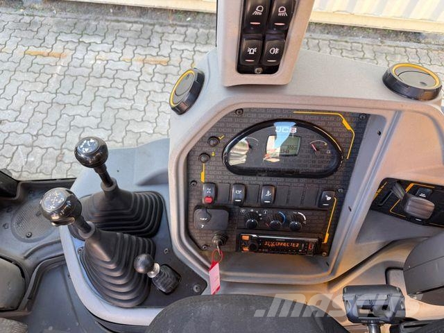 JCB 3CX Compact / 2022 BJ / Hammer + Schaufeln Radlader