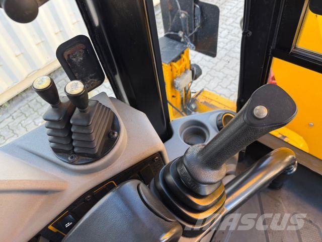 JCB 3CX Compact / 2022 BJ / Hammer + Schaufeln Radlader