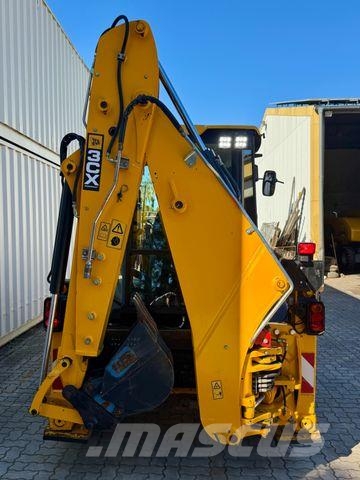 JCB 3CX Compact / 2022 BJ / Hammer + Schaufeln Radlader