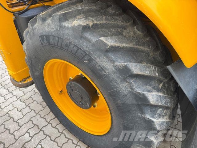 JCB 3CX Plus, 2021 BJ, 5.436 H, 81 KW/ 110 PS Buldoexcavatoare