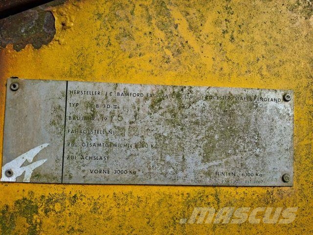 JCB 3DII Backhoe loaders