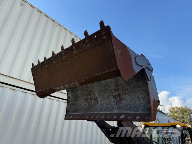 JCB 406 / 2018 BJ / 2.320 H / Schaufel + Gabel Utovarivači na kotačima