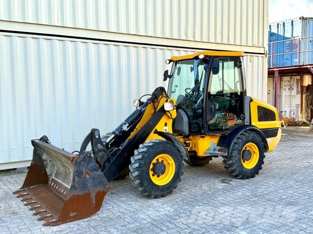 JCB 406 / 2018 BJ / 2.320 H / Schaufel + Gabel Utovarivači na kotačima
