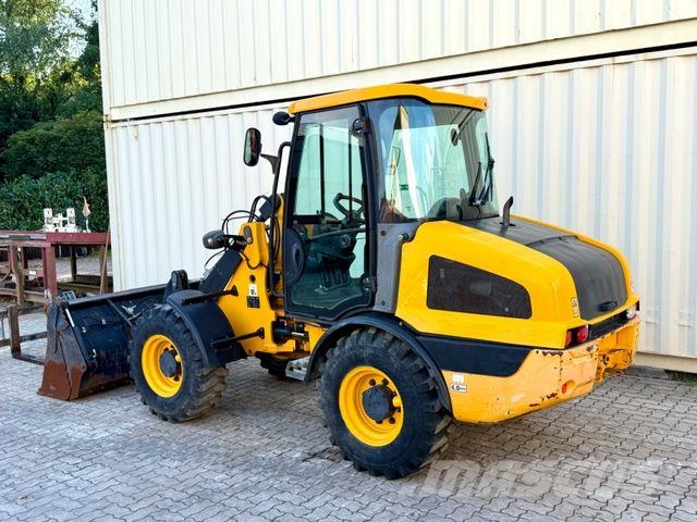 JCB 406 / 2018 BJ / 2.320 H / Schaufel + Gabel Utovarivači na kotačima