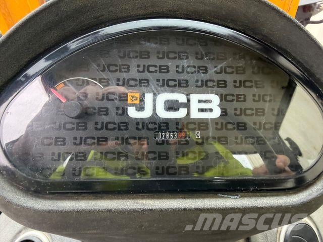 JCB 406 / 2018 BJ / 2.863 H / Klappschaufel Gumikerekes homlokrakodók