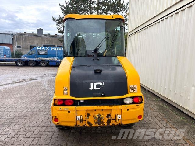 JCB 407 / 2018 BJ / 1.949 H / Klappschaufel Gumikerekes homlokrakodók