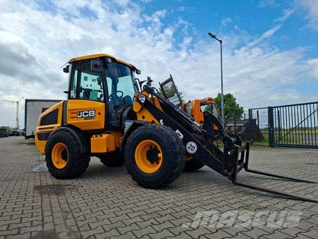 JCB 407 SV Cargadoras sobre ruedas