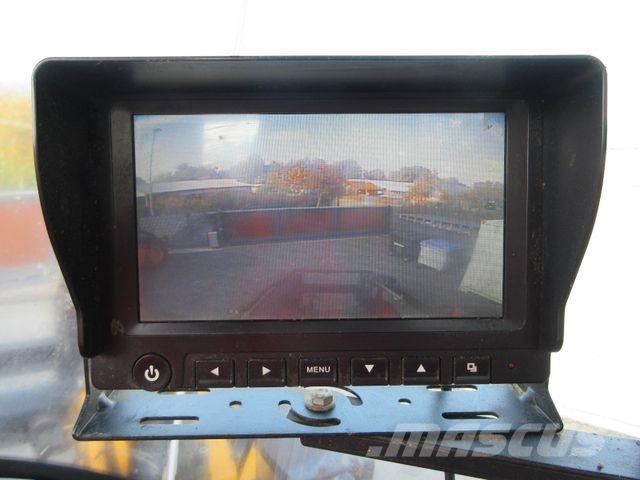 JCB 457 HT T4F Kolesni nakladalci