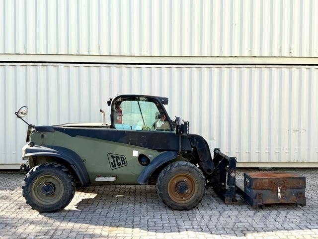 JCB 524-50 / 2007 BJ / 2.408 H / Ex Armee Teleskopické manipulátory