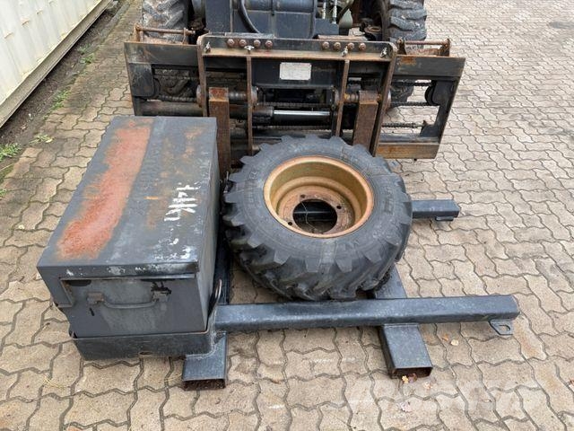 JCB 524-50 / 2007 BJ / Ex Armee Építőipar - Egyebek
