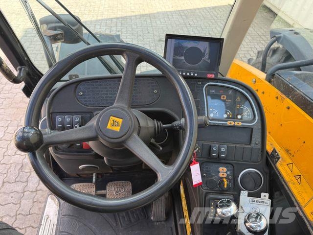 JCB 535-95 / 2017 BJ / 2.675 H Costruzioni - Altro