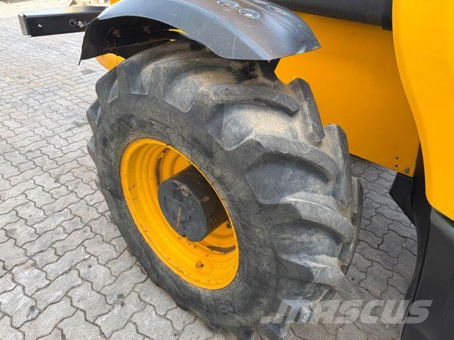 JCB 540-170 / 2017 BJ / 3.169 H / A/C Costruzioni - Altro