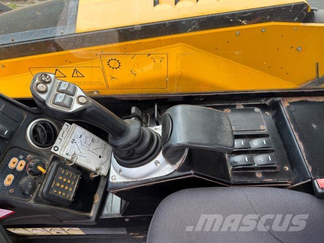 JCB 540-170 / 2017 BJ / 3.169 H / A/C Costruzioni - Altro
