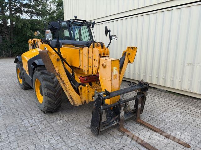 JCB 540-170 / 4.379 H Teleskopiniai krautuvai