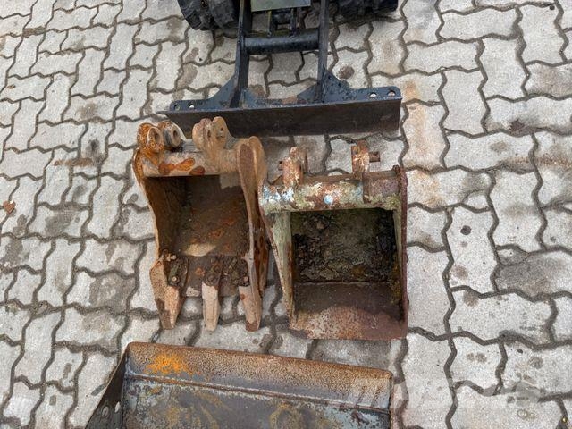 JCB 8008 CTS / 2021 BJ / 623 H / 3 x Löffel Mini bageri < 7t