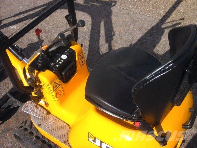JCB 8008 CTS *2x Löffel* *Verstellfahrwerk* vgl 8010 Minibagger < 7t