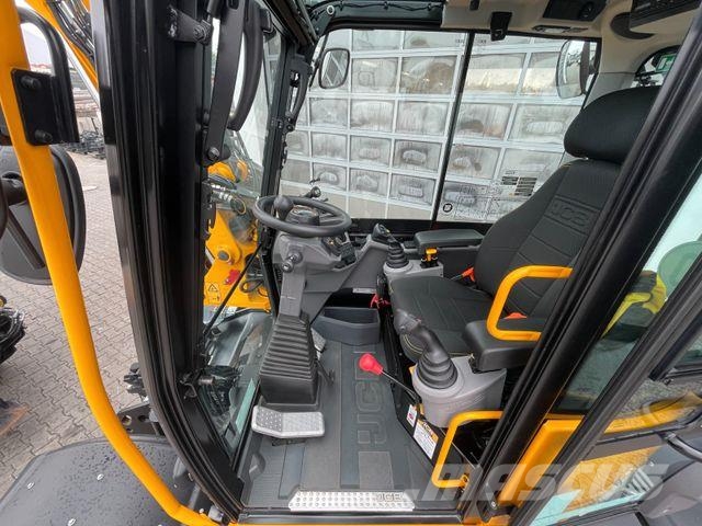 JCB Hydradig 110W / POTHOLE PRO / nur 79h! / 2025 Bagri na kolesih