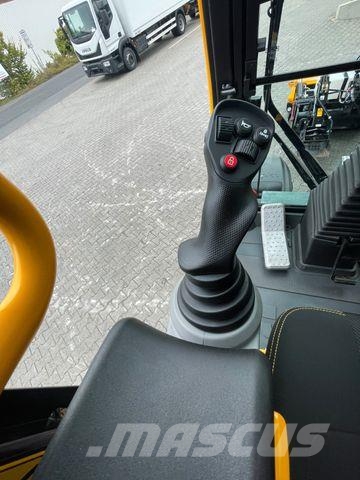 JCB Hydradig 110W / POTHOLE PRO / nur 79h! / 2025 Bagri na kolesih