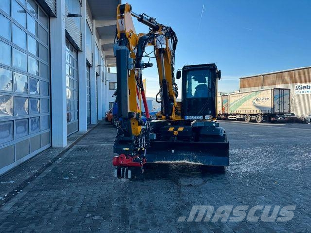 JCB Hydradig Pro / Skid-Steer-Aufnahme / 470h / 2024 Excavatoare cu roti