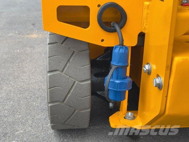 JCB S1932E EDRV Elektrische Scherenbühne *NEU* Ножничные подъемники