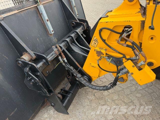 JCB TM 320 S, Teleskoplader, 5.2m, 3.6to., Schaufel Radlader