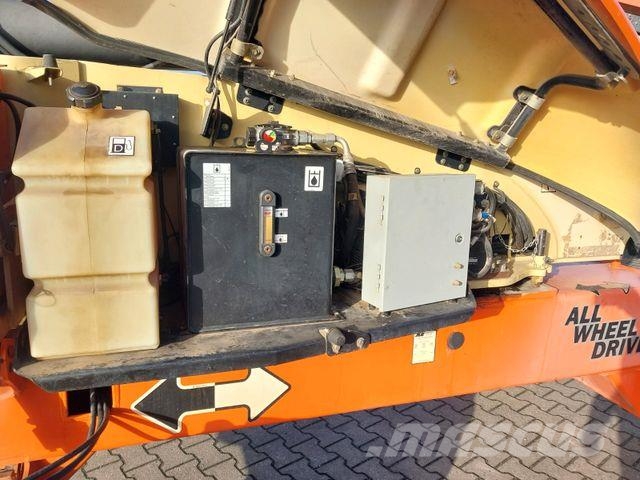JLG M 600 JP Plataformas elevatórias articuladas