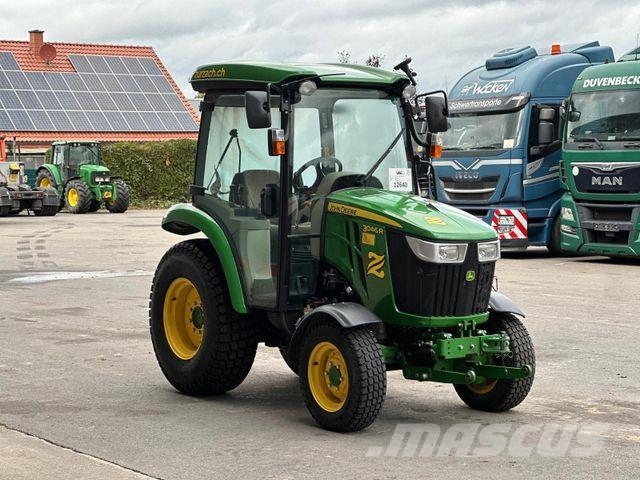 John Deere 3046 R 4x4 Hofschlepper *Verunfall* Traktorji