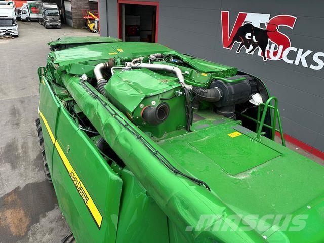 John Deere WT56/T560HM Mähdrescher *verunfallt* Зернозбиральні комбайни