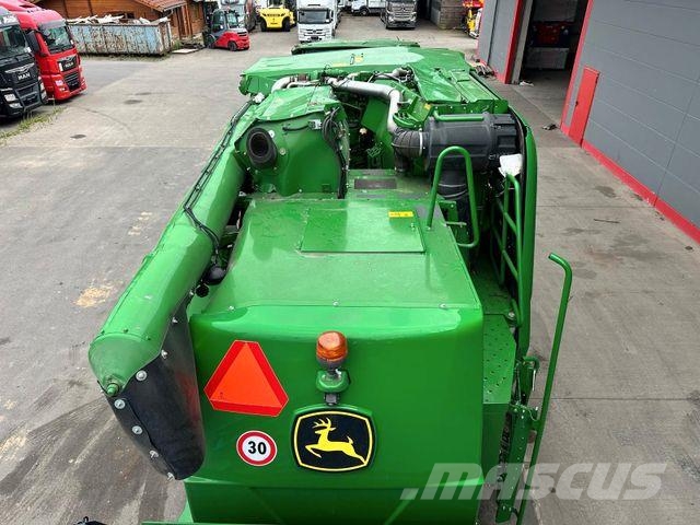 John Deere WT56/T560HM Mähdrescher *verunfallt* Зернозбиральні комбайни